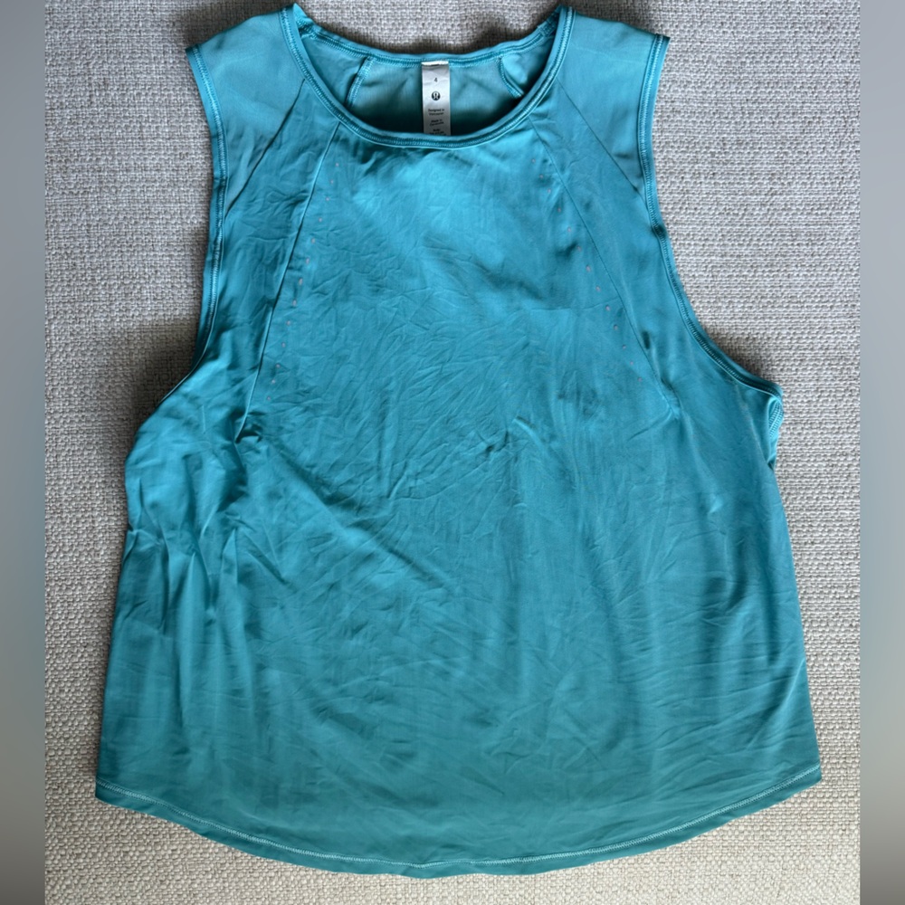 Lululemon Sculpt Cropped Tank Size 4!